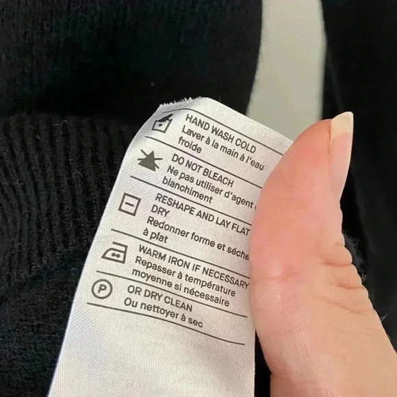 NWT Vince 100% Cashmere Weekend V-Neck Sweater size XL - Picture 8 of 11